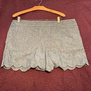 Scalloped chambray shorts, NWT size 18